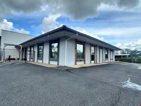 Retail space for Rent at 2704 Hartnell Ave in Redding
