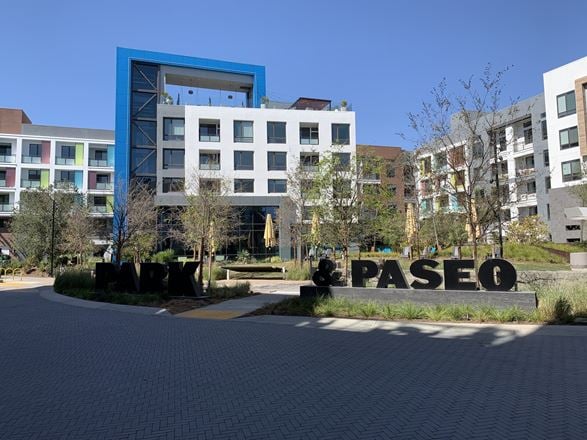 Park & Paseo