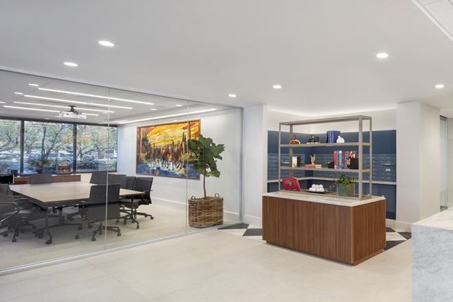10497 Town & Country Way