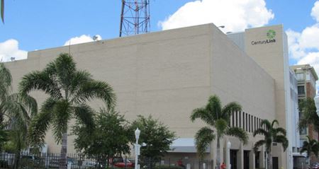 Signature Building Downtown - Fort Myers