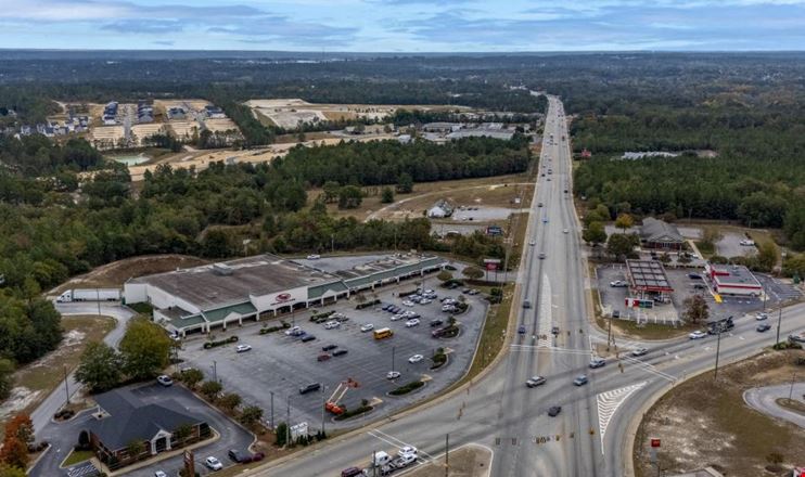 Retail space for Rent at 1123 S Lake Dr in Lexington