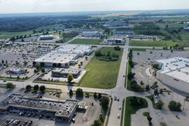 7 Retail Outlots | Shoppes at Grand Prairie