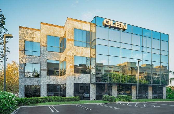 Olen Corporate Plaza