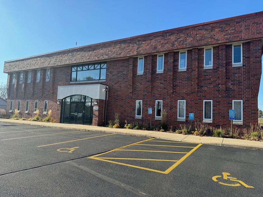 Northern Select Building