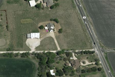 Photo of commercial space at 200 N Sorrels Rd in Royse City