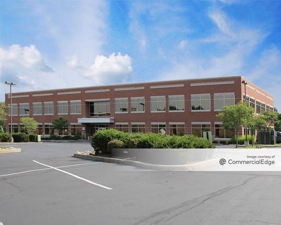 Hills Corporate Park - Kenwood Professional Building & Kenwood Corporate Center