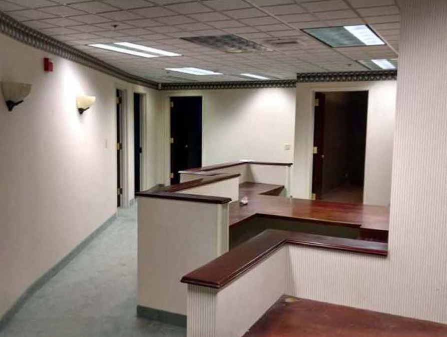 Reduced Price - Class A Medical or Office Space in Garden City