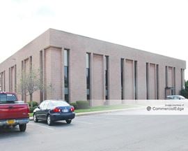 Widewaters Office Park - 5794 Widewaters Pkwy