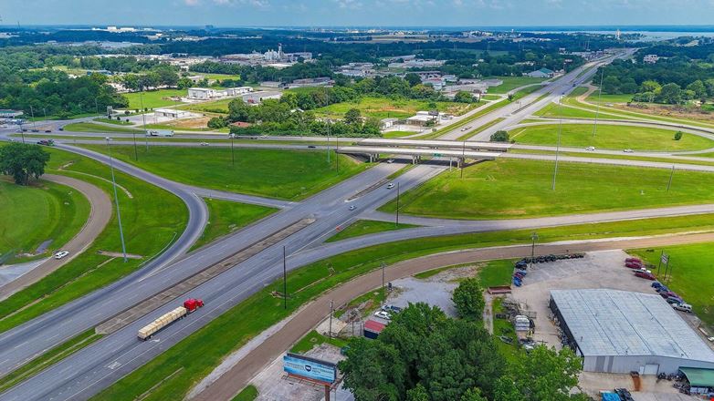 Prime Corner Lot off Beltline Rd