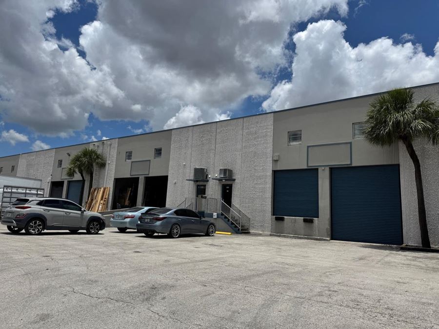 8841 NW 102nd Street
