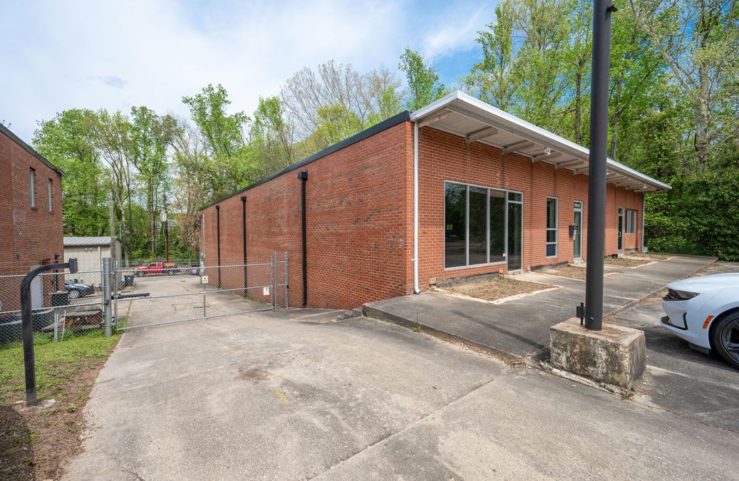 2534 Durham-Chapel Hill Blvd