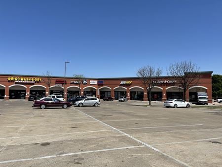 Retail space for Rent at 2221 & 2231 W Ledbetter in Dallas