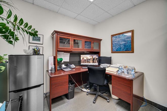 1S443 Summit Ave, Suite 205, Oakbrook Terrace, IL 60181
