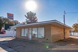 1671 W 5th Street, Winona, MN, 55987