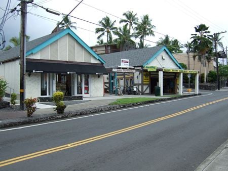 Retail space for Rent at 75-5725 Alii Drive in Kailua Kona