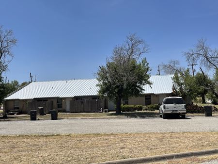 Photo of commercial space at 1005 Southgate Drive in Brady