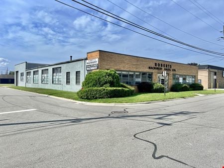 Photo of commercial space at 930 East Drayton Street in Ferndale