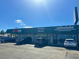 Freestanding Retail Building on North Ave
