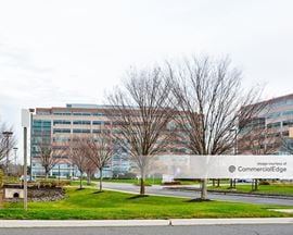400 Bridgewater Crossing