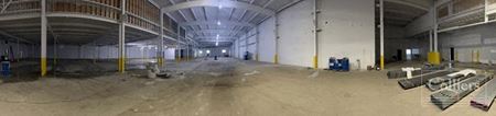 Hoover Industrial Space for Sale or Lease in Detroit with 40,300SF, Green Zone Approved, M3 Industrial Zoning and Major Recent REnovations - Detroit