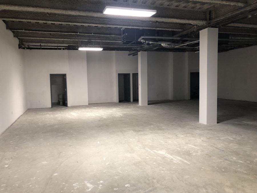 Warehouse for lease in prime Long Island City