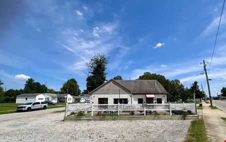 Photo of commercial space at 202 E Seminary St in Liberty