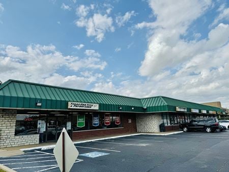 Retail space for Rent at 2218 S Bowen Rd in Arlington
