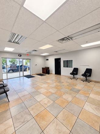 Eagle Drive Business Warehouse Center