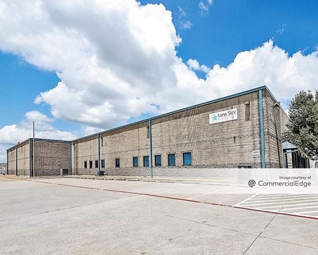 Photo of commercial space at 200 Apache Trail in Terrell