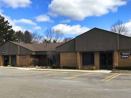 Photo of commercial space at 31550 - 31596 Schoolcraft Rd in Livonia