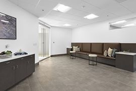 Premier Workspaces - DM2 - Del Mar Plaza San Diego
