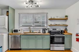 Short Term Rental Triplex Downtown