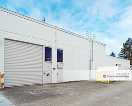 RH Northcreek Business Center - Buildings 1, 2 & 3