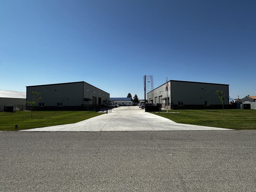 6958 Commercial Avenue, Unit 3