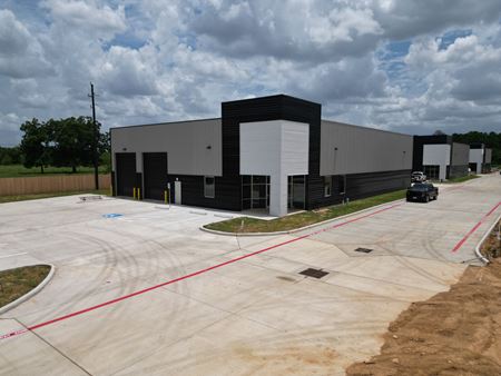 Industrial space for Sale at 1623 South Cherry Street in Tomball