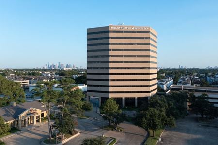 Office space for Rent at 1415 North Loop West in Houston