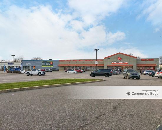 Shelly's Plaza