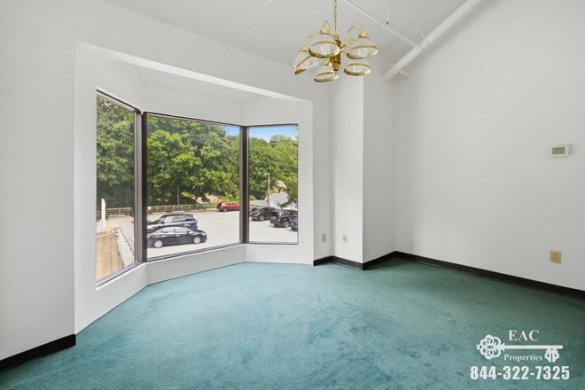 457 N Main ST