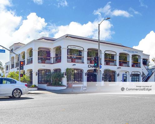 Palisades Plaza
