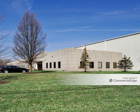Industrial space for Rent at 2000 Commerce Center Drive in Franklin