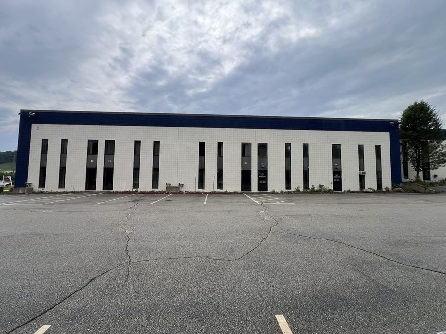 Contractor Bays for Lease