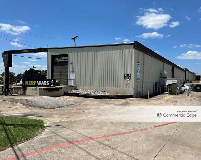 1512 Interstate 35 West, Denton, TX | Industrial Building