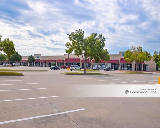 Lakepointe Towne Crossing