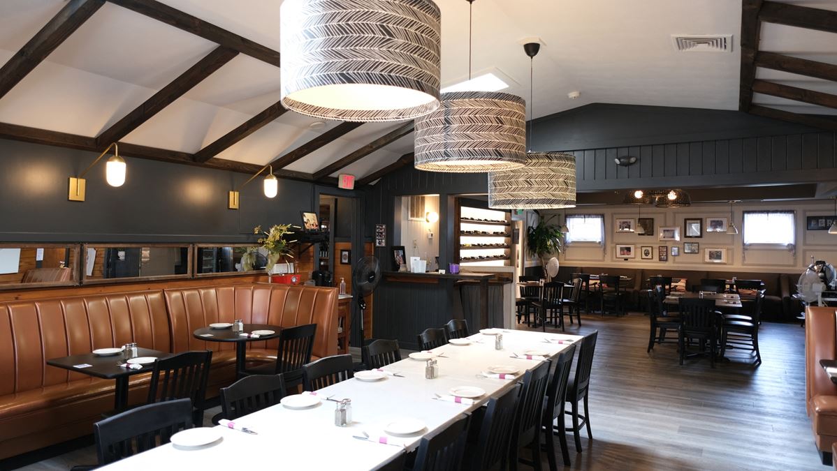 Warren Restaurant, Single Family, and 2 Lots For Sale! 311