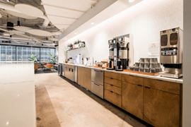 Industrious - 1801 California Street