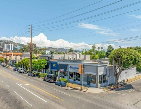 900 N La Cienega Blvd