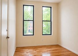 959 Seneca Ave