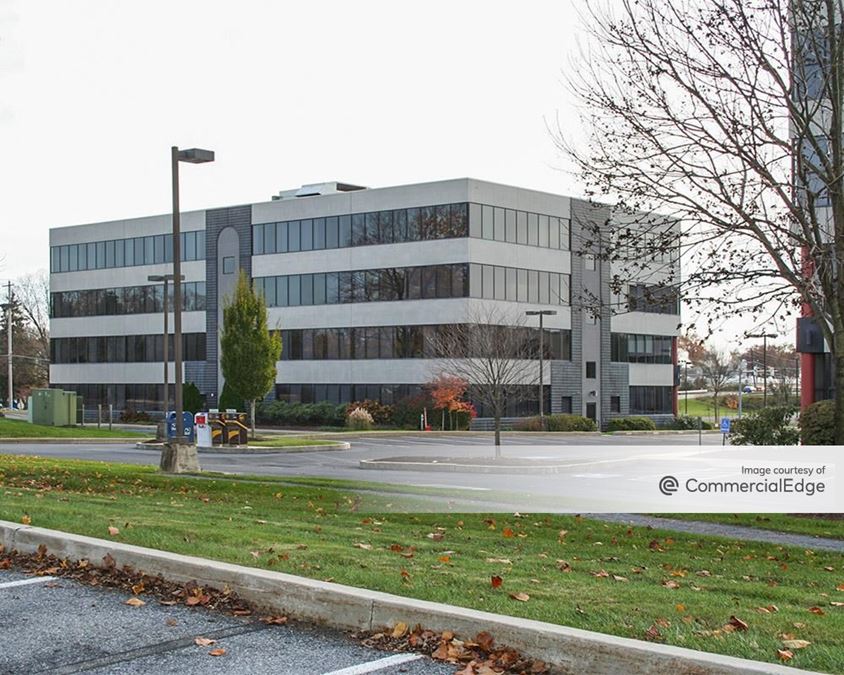 Executive Park West II