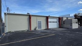 180 W Main St