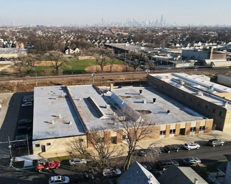Industrial space for Sale at 2241 N Knox Ave in Chicago